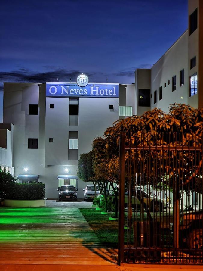O Neves Hotel 구아남비 외부 사진