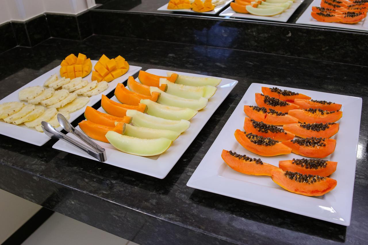O Neves Hotel 구아남비 외부 사진